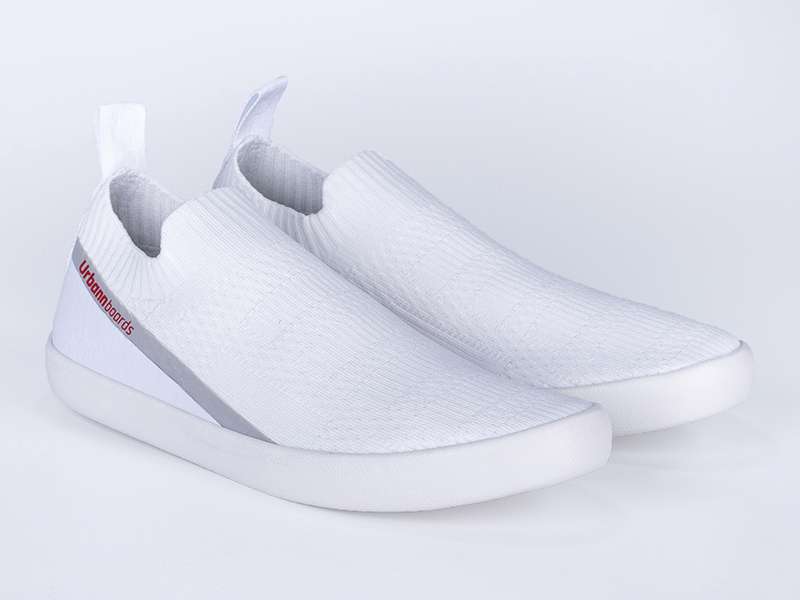 UB370_11_02.jpg
