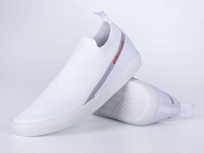 UB370_11_05.jpg