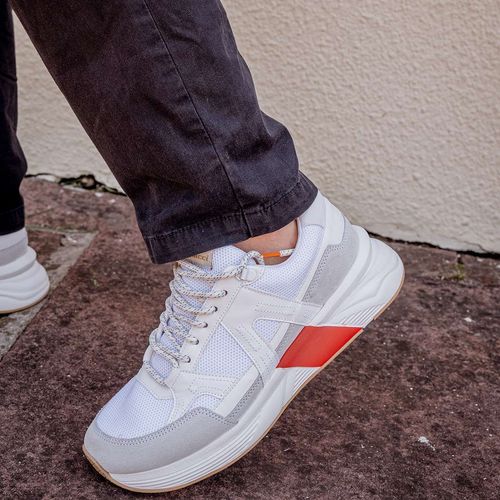 Tênis Colcci Axx Jogg Alvejado Branco